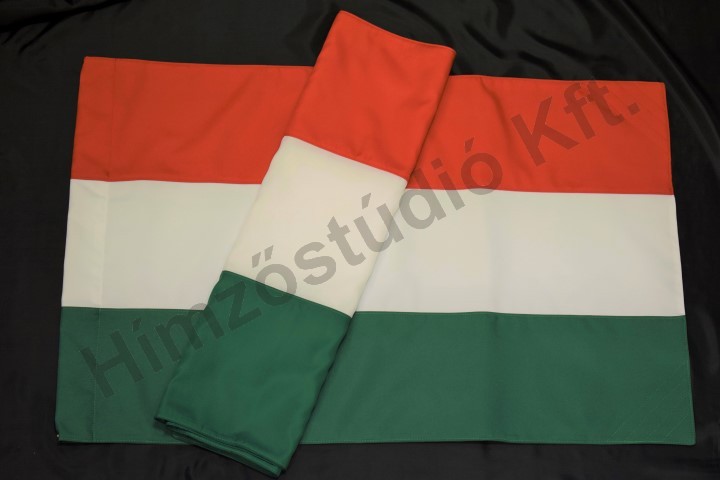 Kültéri magyar zászló 100X 150 cm